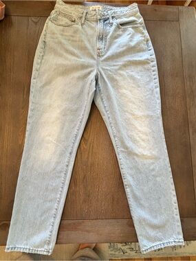 Madewell Pale Blue High-Rise Relaxed Jeans